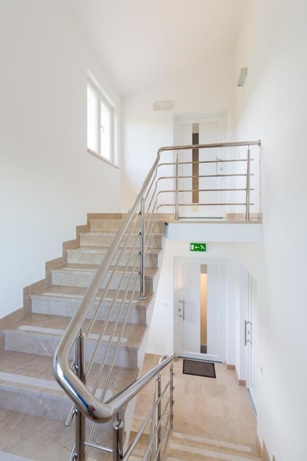 Orkula Apartments Pasman Exterior photo